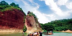 梧州市石表山休闲旅游风景区 